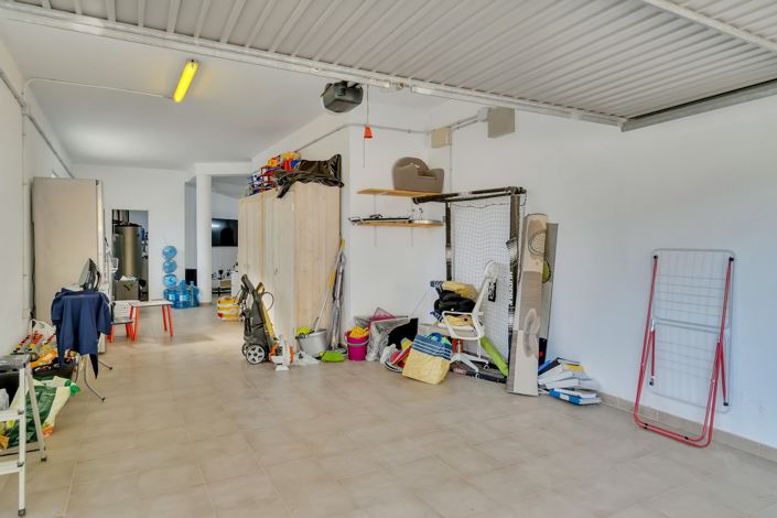 Image No.60-4 Bed Villa for sale