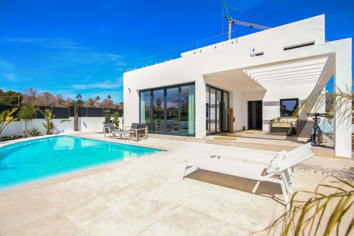 Image No.2-Villa de 4 chambres à vendre à La Nucía