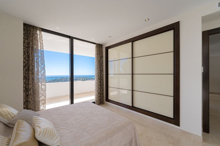 Image No.24-6 Bed Villa for sale