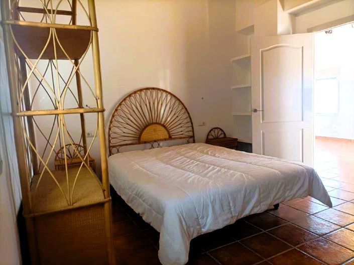 Image No.14-3 Bed Villa for sale