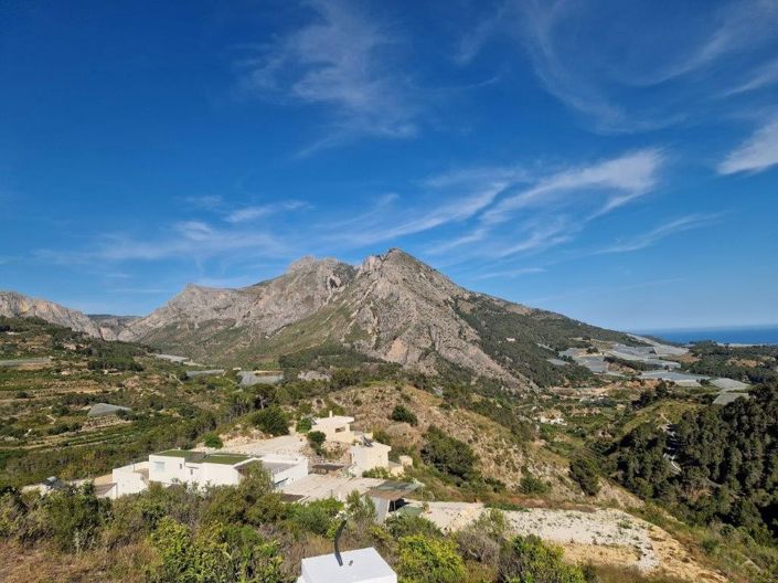 Image No.28-3 Bed Villa for sale