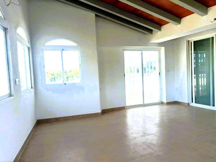 Image No.9-3 Bed Villa for sale