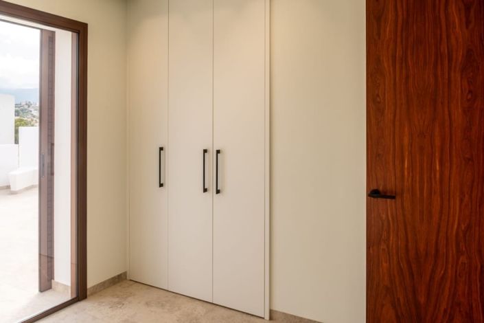 Image No.22-4 Bed Villa for sale