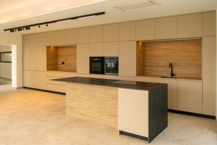 Image No.7-4 Bed Villa for sale