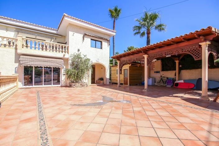 Image No.29-5 Bed Villa for sale