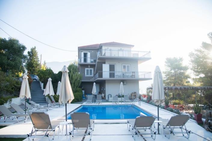 Image No.3-Maison / Villa de 6 chambres à vendre à Pesada