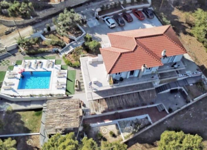 Image No.2-Maison / Villa de 6 chambres à vendre à Pesada