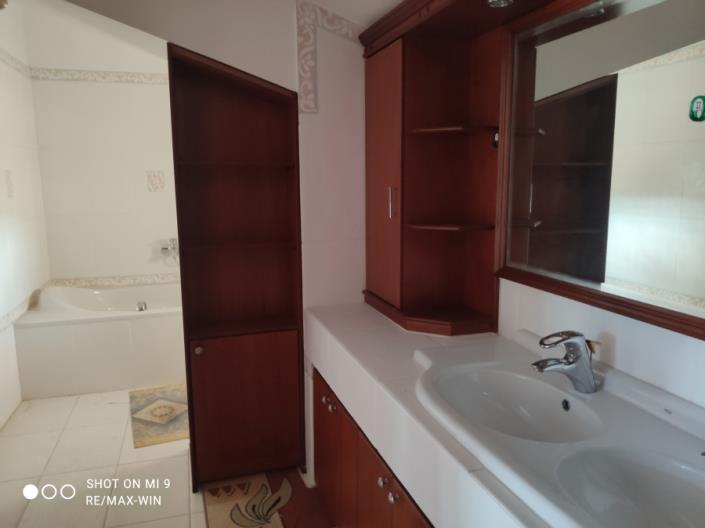 Image No.17-Propriété de 4 chambres à vendre à Argostoli