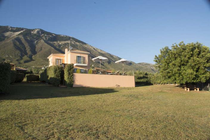 Image No.4-8 Bed Villa for sale
