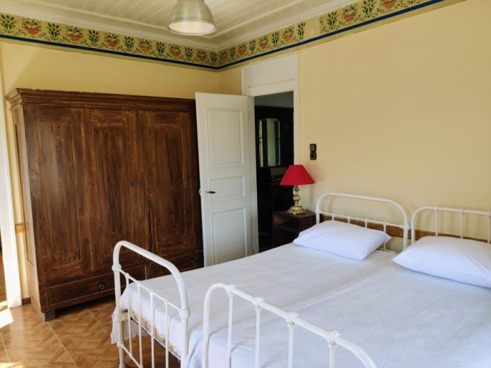 Image No.9-5 Bed Villa / Detached for sale