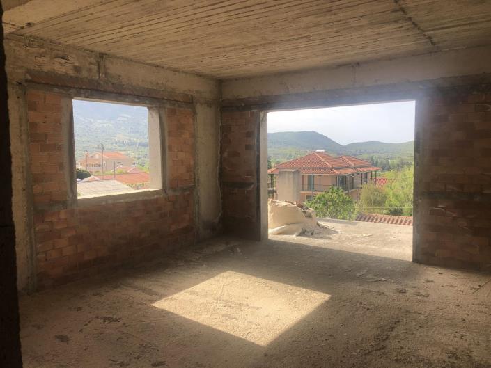 Image No.7-2 Bed Maisonette for sale