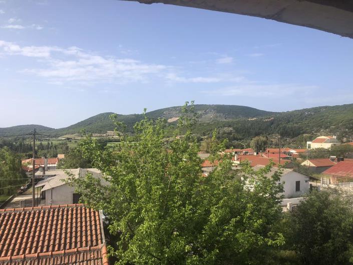 Image No.8-2 Bed Maisonette for sale