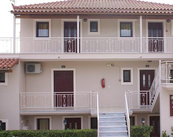 Image No.5-13 Bed Hotel for sale