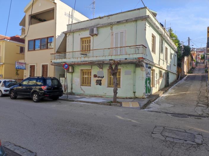 Image No.1-6 Bed Villa / Detached for sale