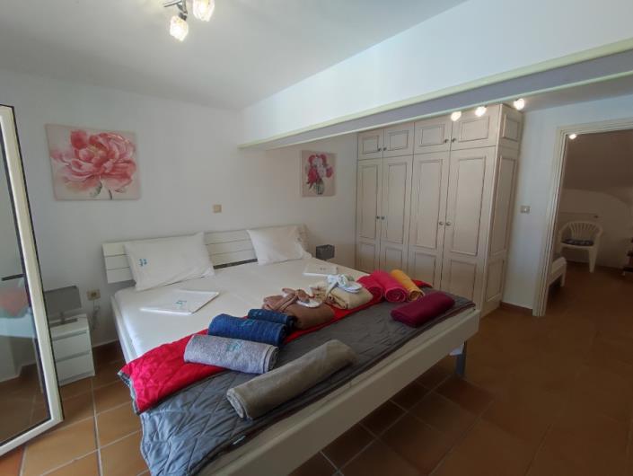 Image No.24-4 Bed Villa for sale