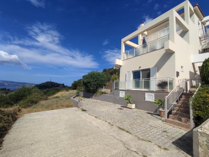 Image No.1-3 Bed Maisonette for sale