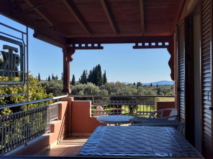 Image No.5-Villa / Détaché de 5 chambres à vendre à Svoronata