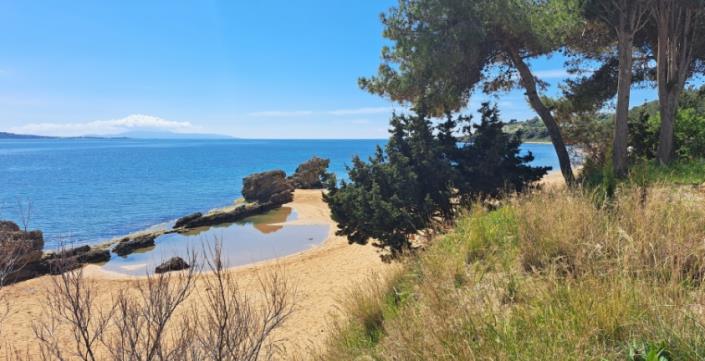 Image No.23-3 Bed Maisonette for sale