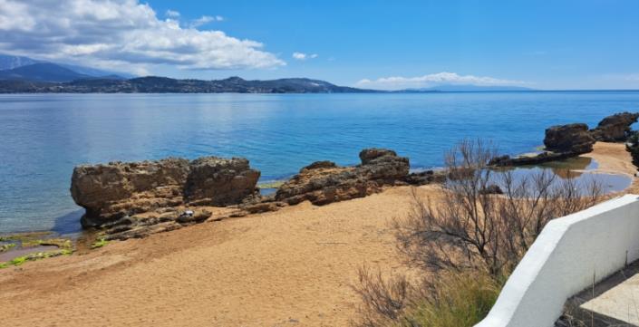 Image No.27-3 Bed Maisonette for sale