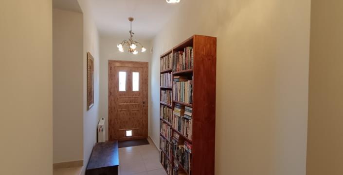 Image No.21-Villa for sale