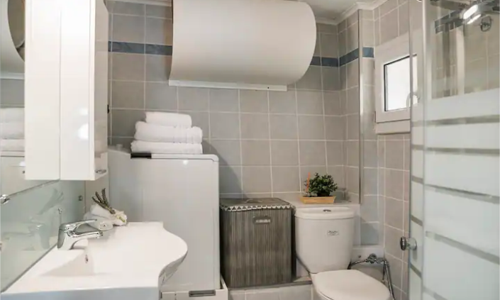 Image No.39-8 Bed House for sale