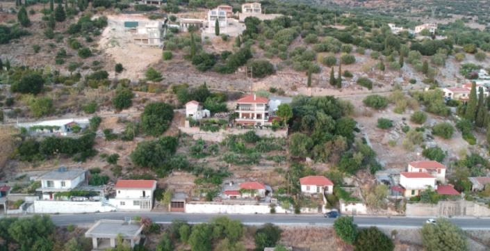 Image No.56-8 Bed House for sale