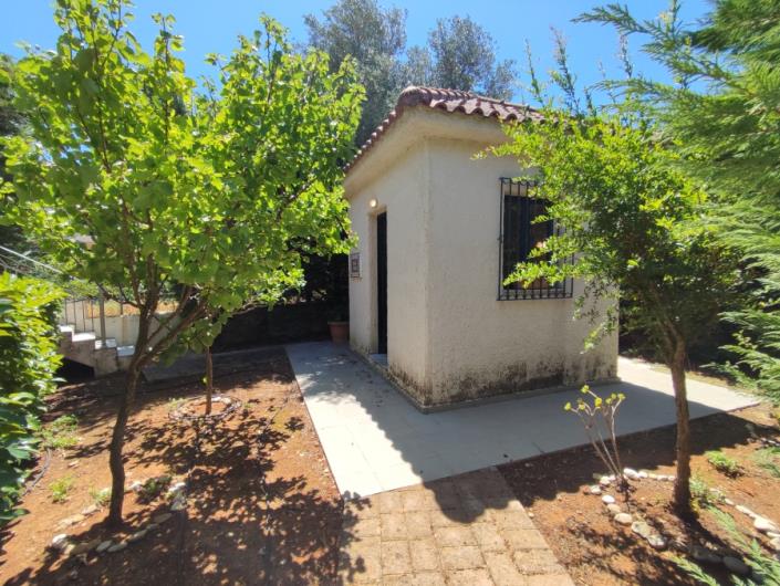 Image No.24-3 Bed House for sale