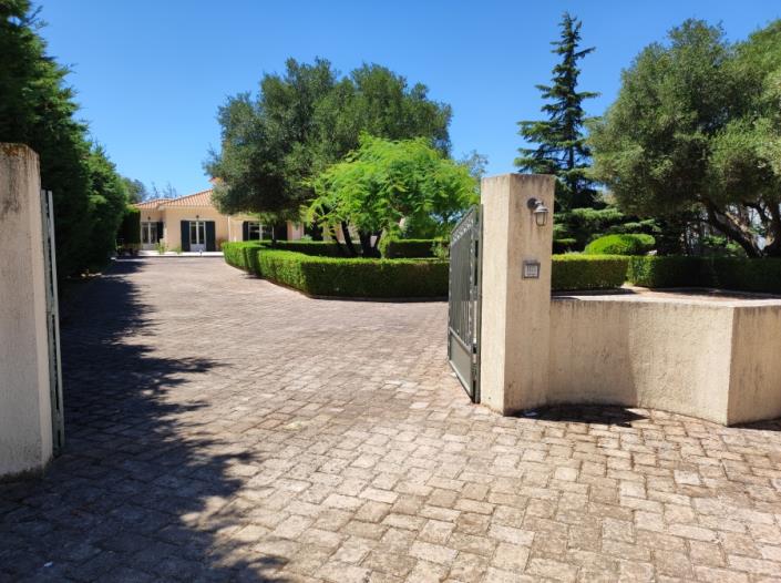 Image No.38-3 Bed House for sale