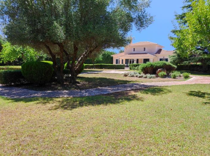 Image No.41-3 Bed House for sale