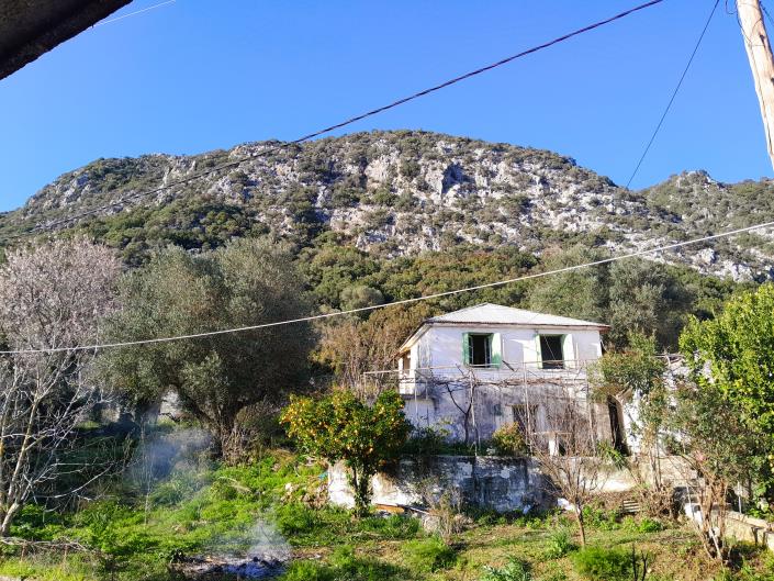 Image No.2-3 Bed House for sale