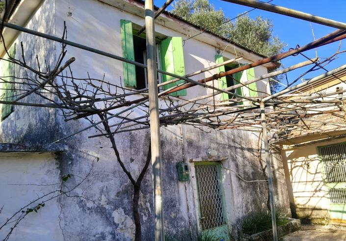 Image No.6-3 Bed House for sale