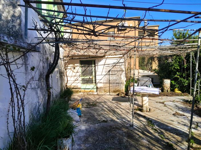 Image No.7-3 Bed House for sale