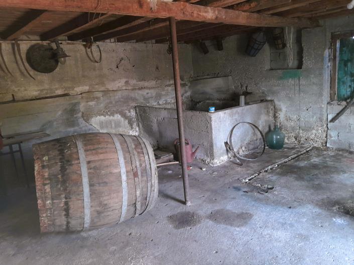 Image No.11-3 Bed House for sale