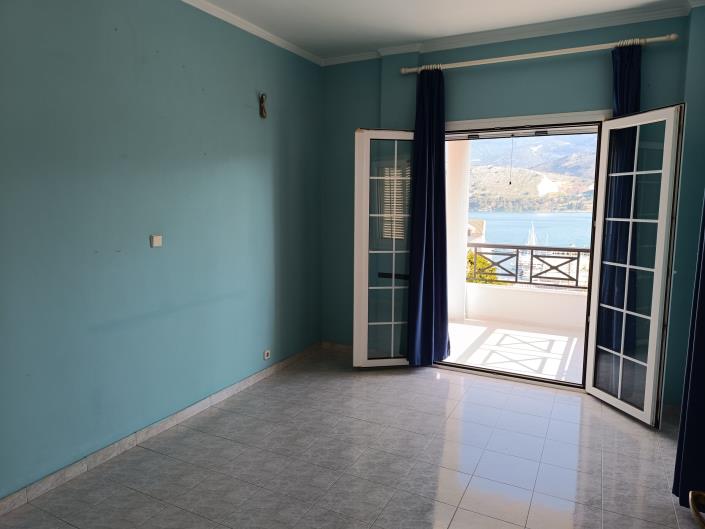 Image No.24-4 Bed House for sale