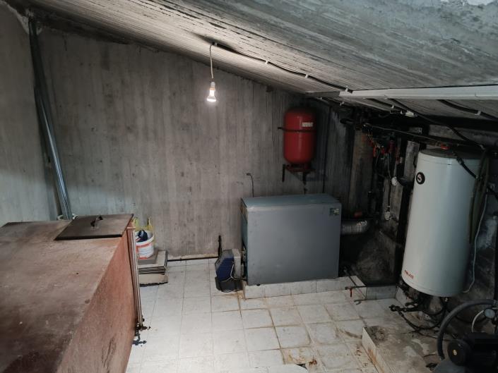 Image No.40-4 Bed House for sale