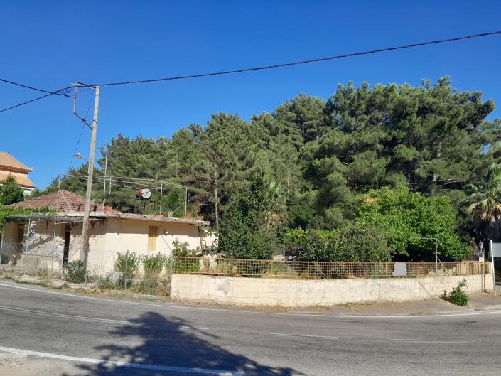 Image No.2-Maison de 2 chambres à vendre à Tzanata