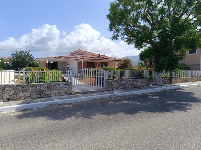 Image No.2-3 Bed House for sale