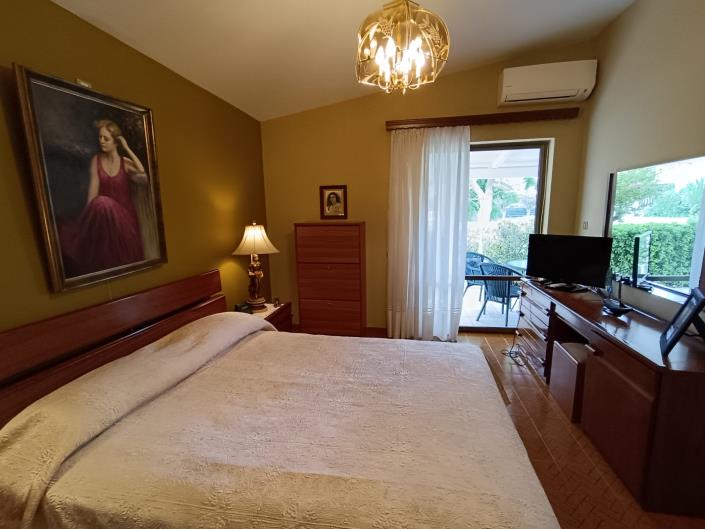 Image No.19-3 Bed House for sale