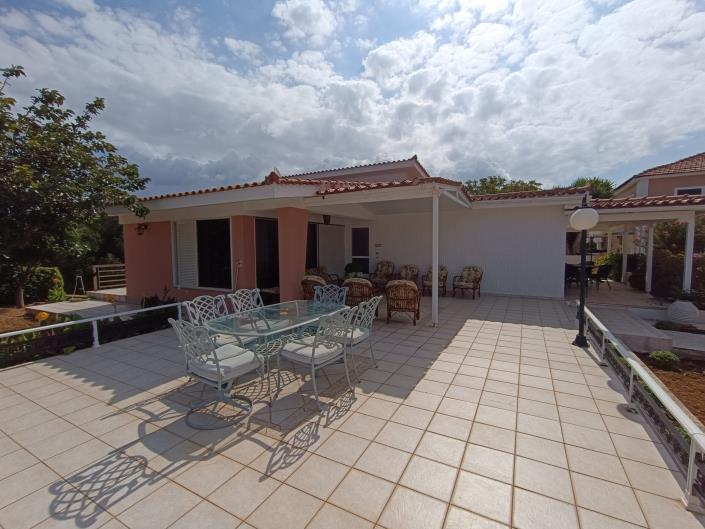 Image No.39-3 Bed House for sale