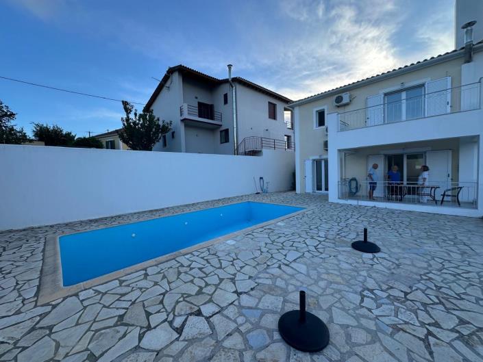 Image No.6-3 Bed Villa for sale