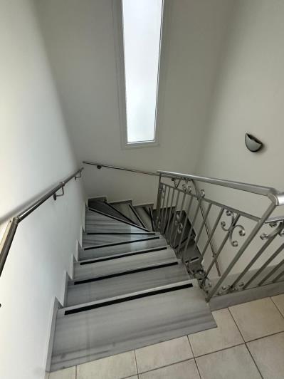 Image No.10-3 Bed Villa for sale