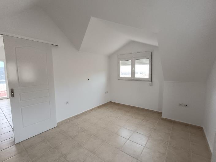 Image No.19-1 Bed Apartment for sale