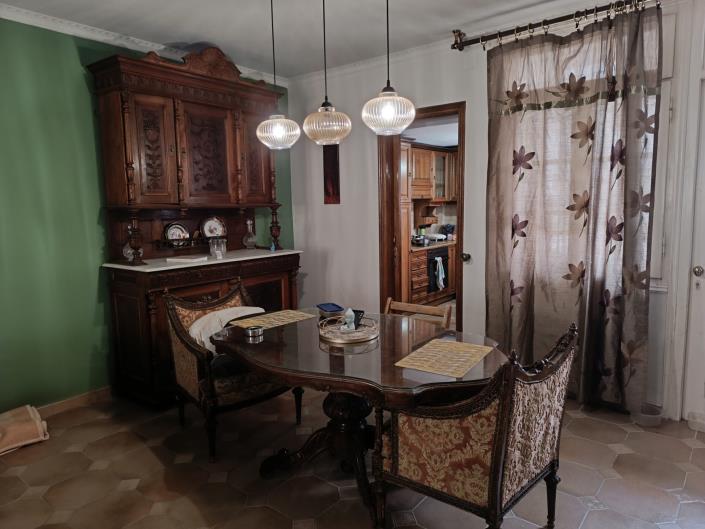 Image No.9-2 Bed Maisonette for sale