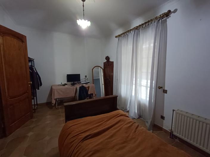 Image No.19-2 Bed Maisonette for sale