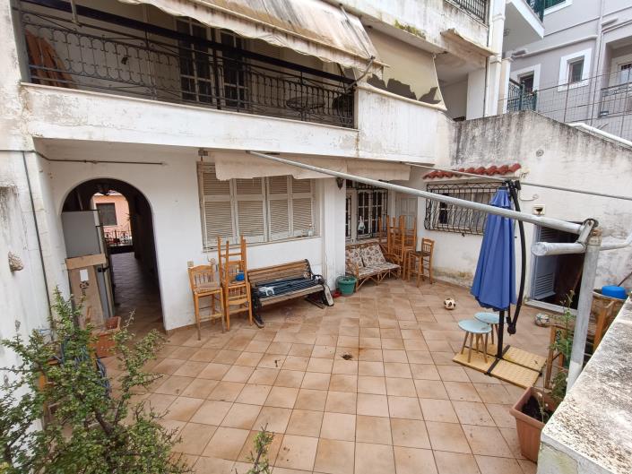 Image No.24-2 Bed Maisonette for sale