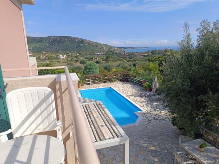 Image No.3-2 Bed Villa for sale