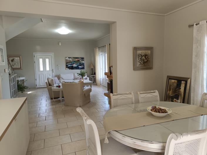 Image No.7-2 Bed Villa for sale