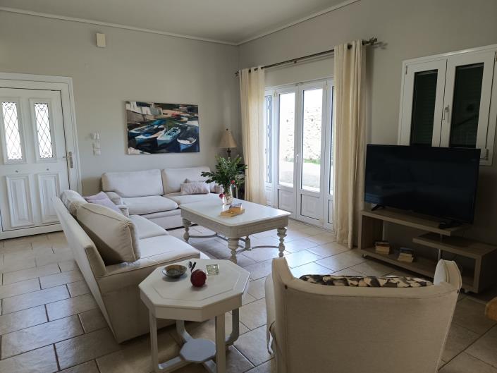 Image No.9-2 Bed Villa for sale