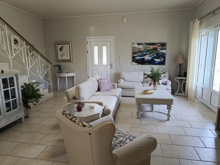 Image No.11-2 Bed Villa for sale