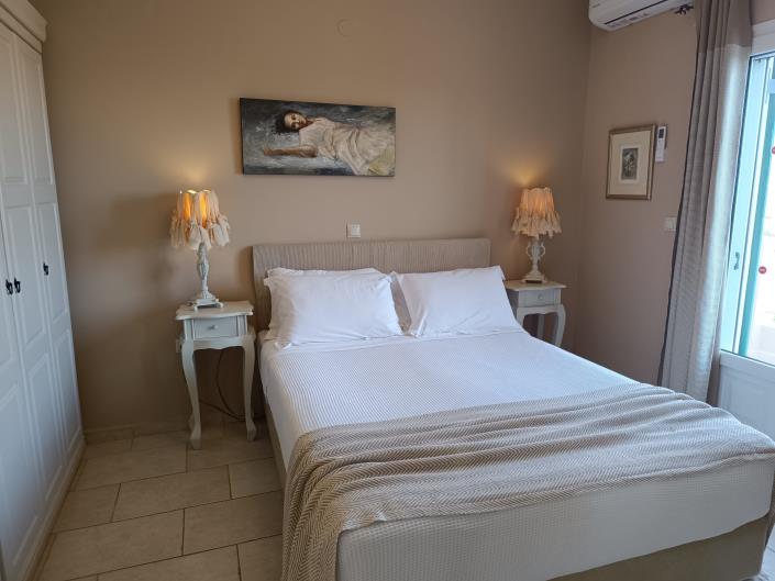 Image No.17-2 Bed Villa for sale